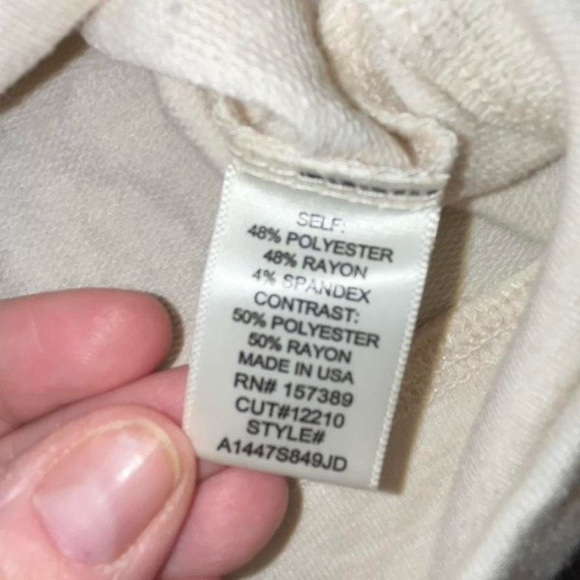 Altar'd State Cream Sweatshirt - Picture 3 of 4